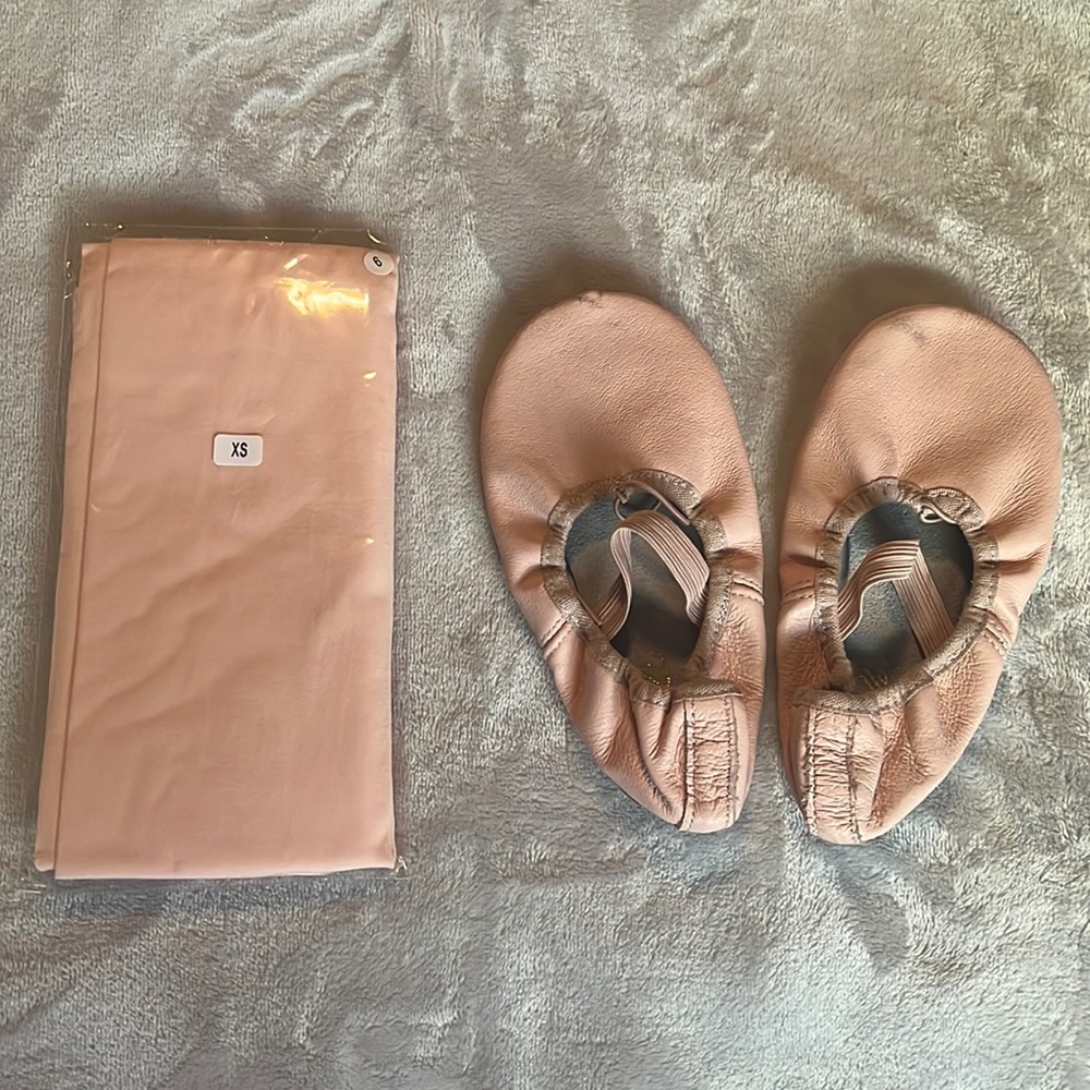 Little girls ballet slippers and tights